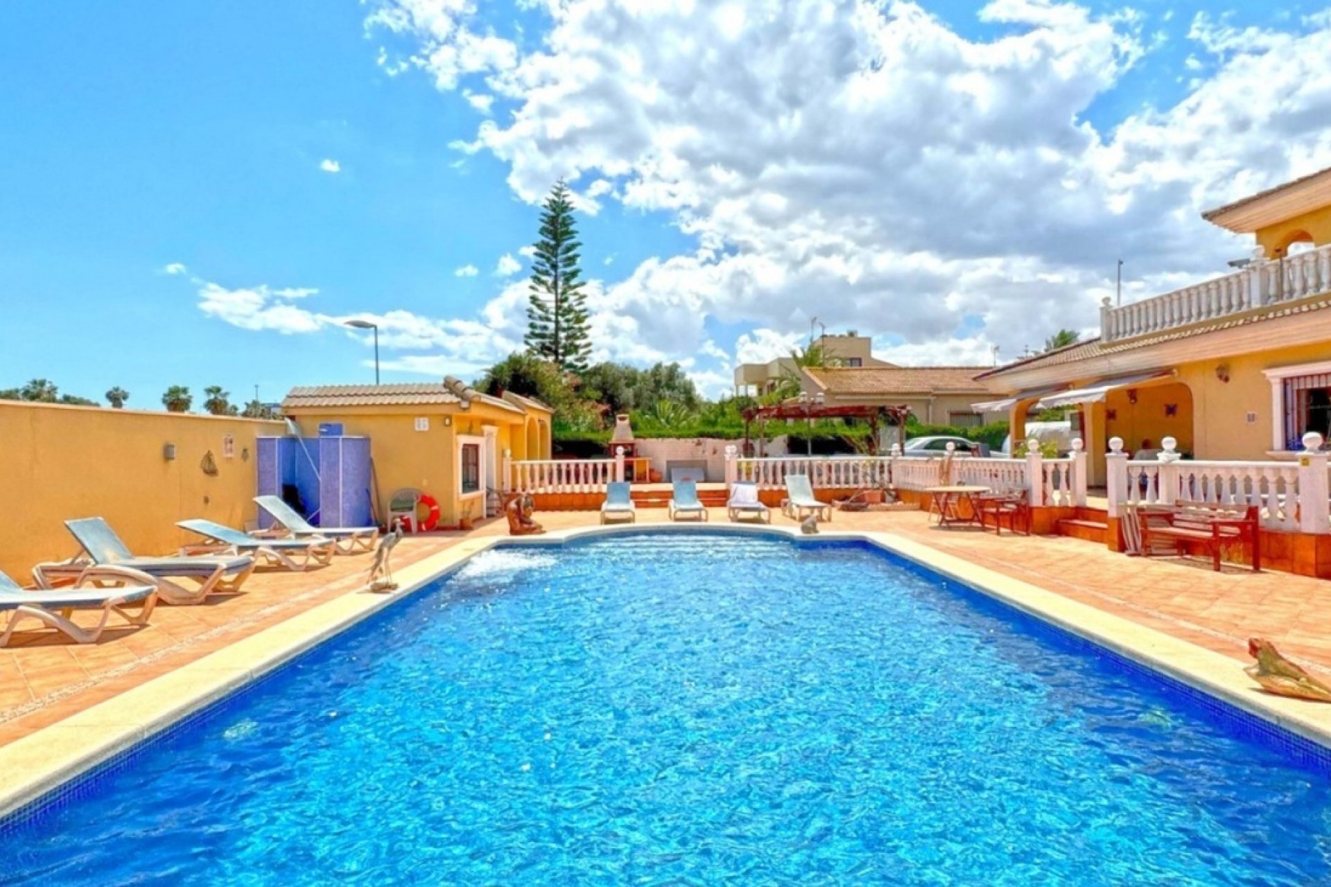 Herverkoop - Villa -
Torrevieja - Los Balcones