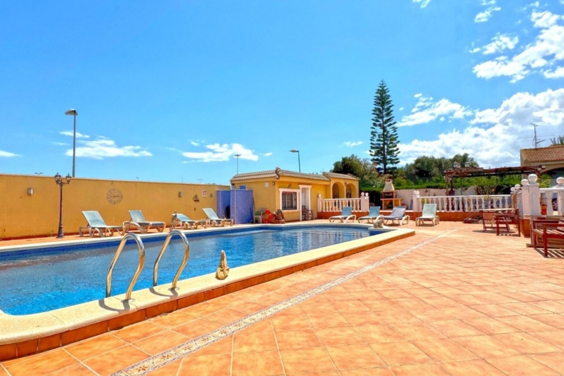 Herverkoop - Villa -
Torrevieja - Los Balcones