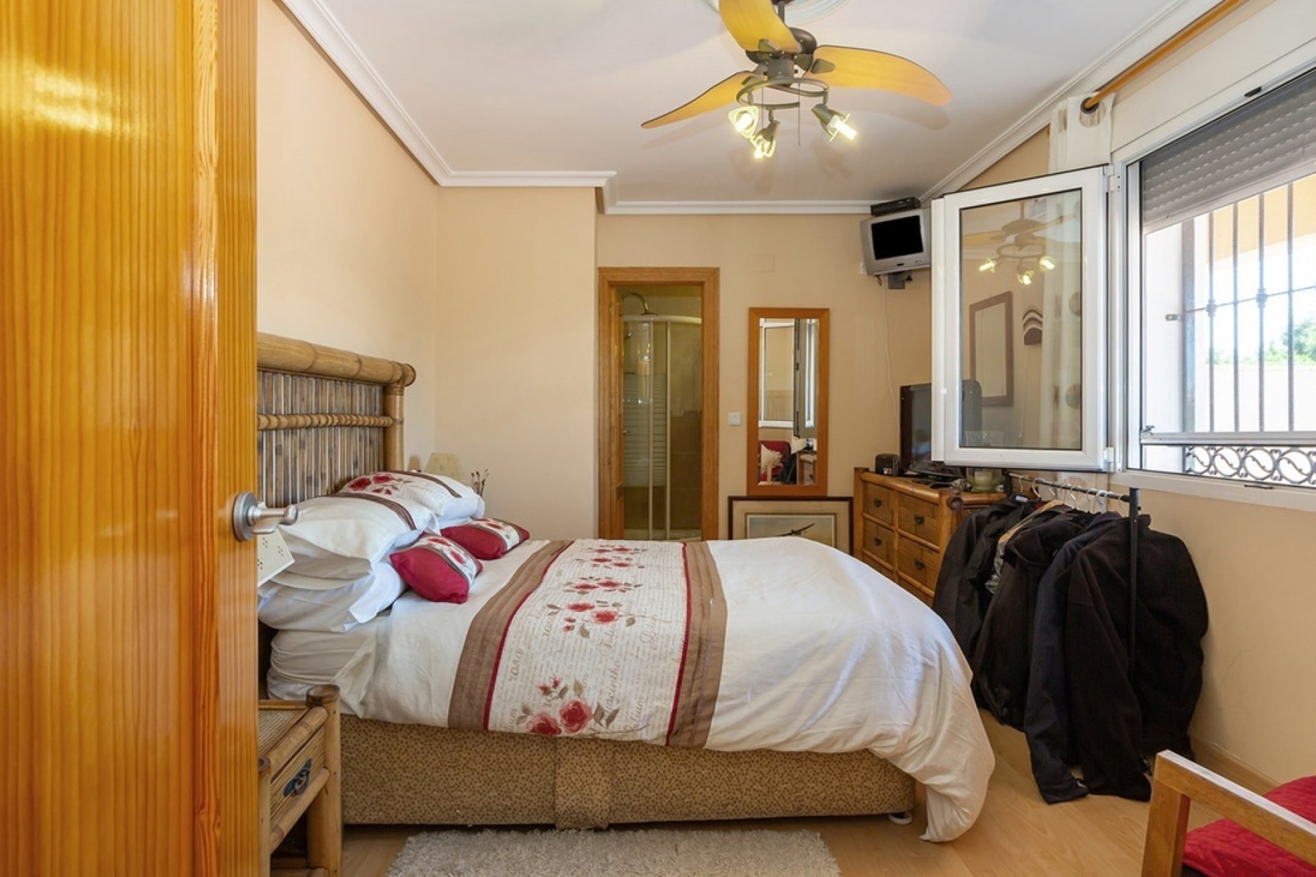 Herverkoop - Villa -
Torrevieja - Los Balcones