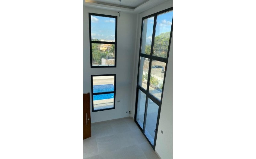 Herverkoop - Villa -
Torrevieja - Los Balcones