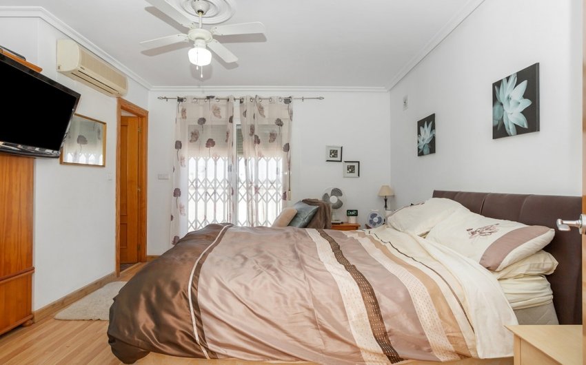 Herverkoop - Villa -
Torrevieja - Los Balcones