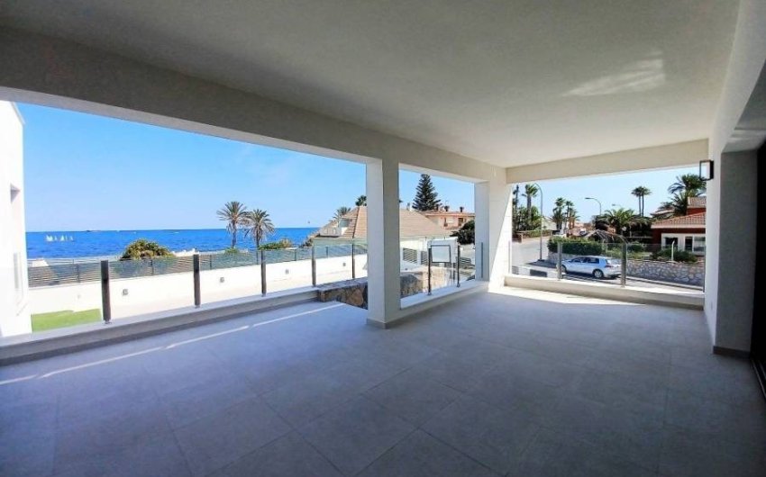 Herverkoop - Villa -
Torrevieja - Los Balcones