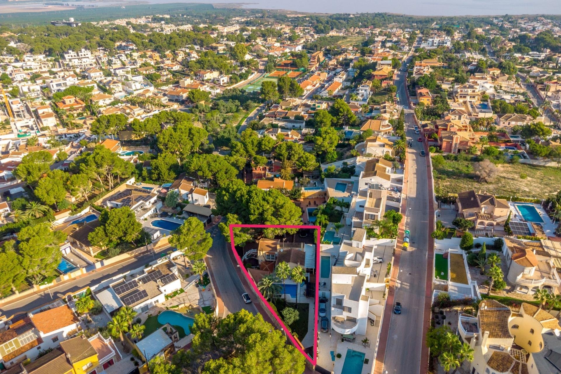 Herverkoop - Villa -
Torrevieja - Los Balcones