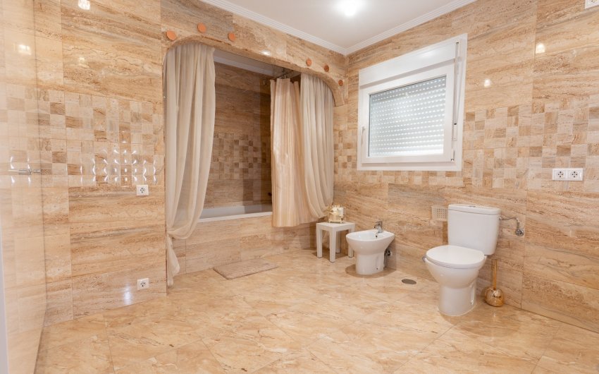 Herverkoop - Villa -
Torrevieja - Los Balcones