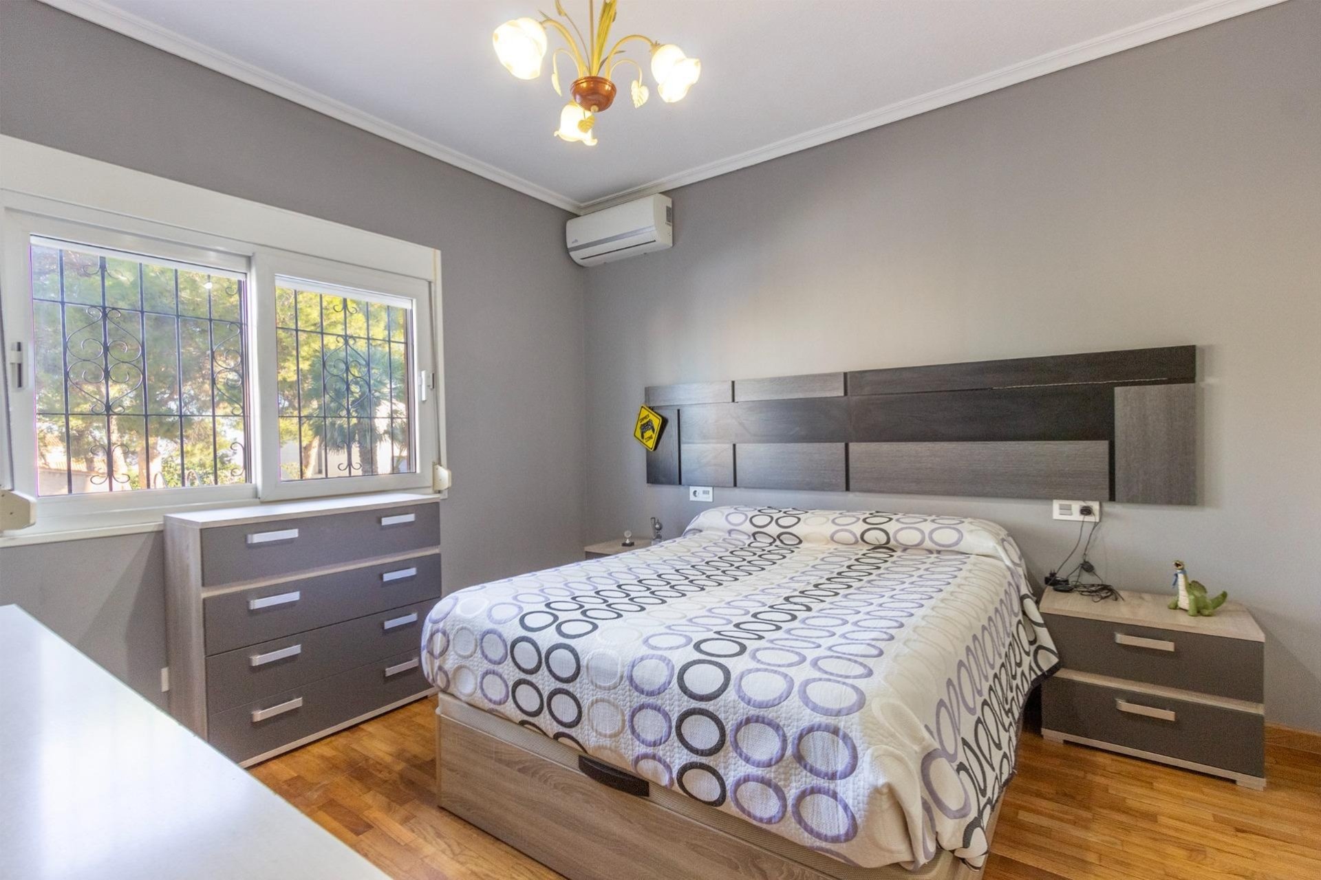 Herverkoop - Villa -
Torrevieja - Los Balcones