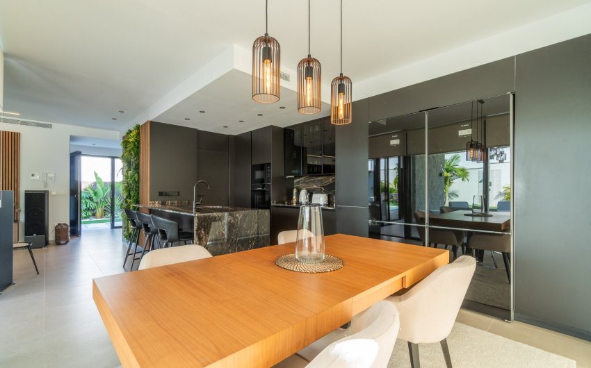 Herverkoop - Villa -
Torrevieja - Los Balcones