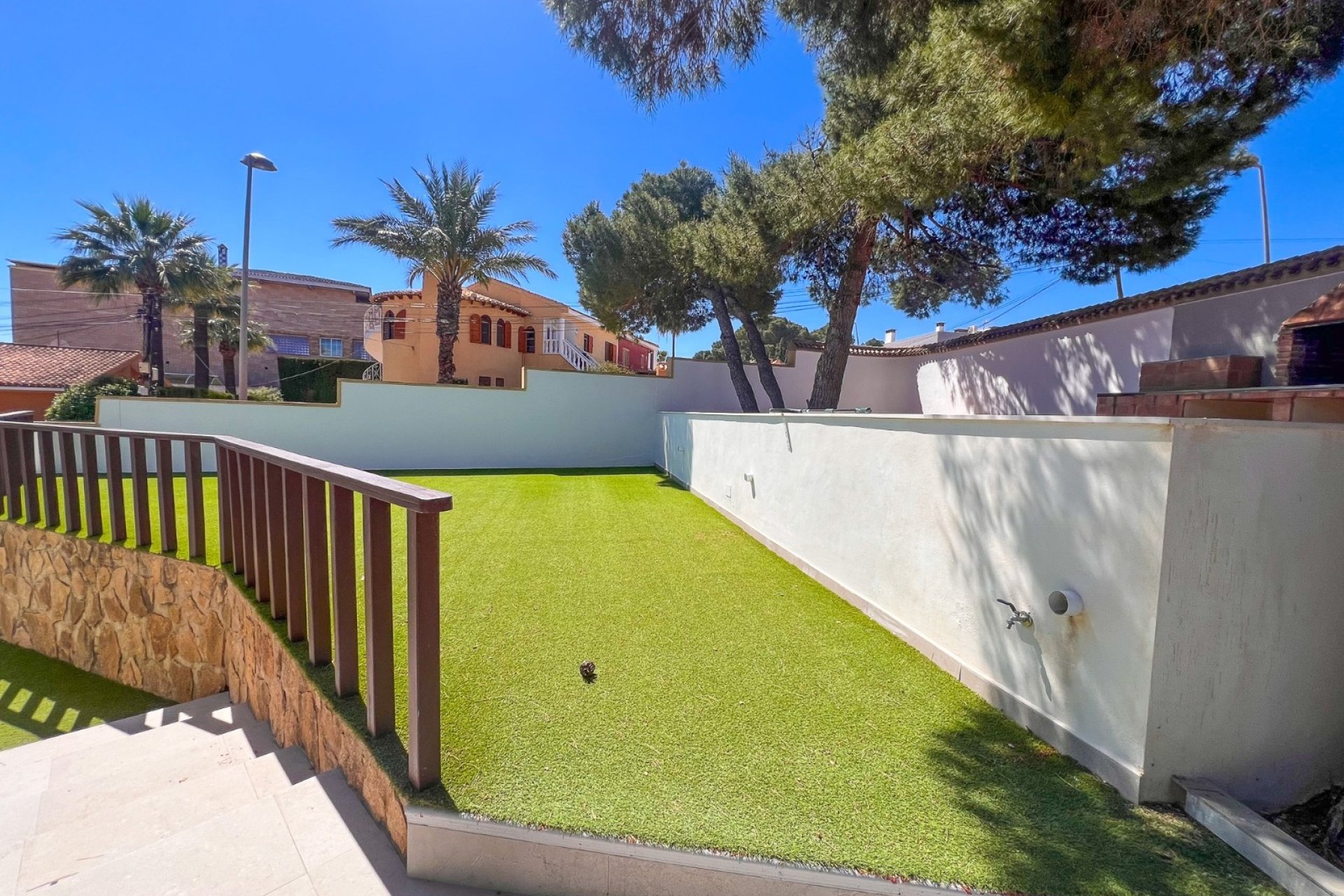 Herverkoop - Villa -
Torrevieja - Los Balcones