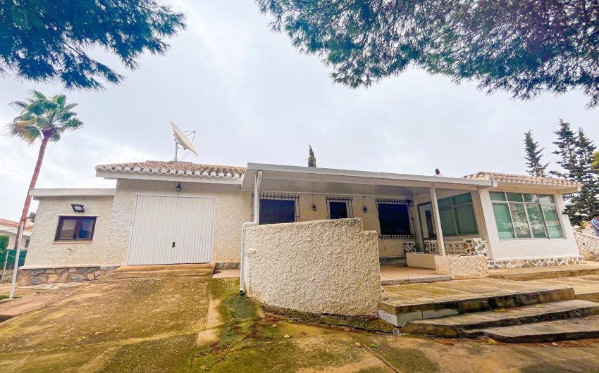 Herverkoop - Villa -
Torrevieja - Los Balcones