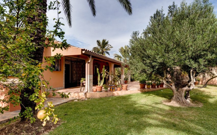 Herverkoop - Villa -
Torrevieja - San Luis