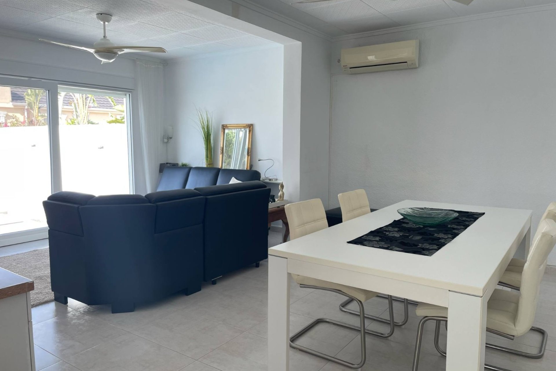 Herverkoop - Villa -
Torrevieja - San Luis