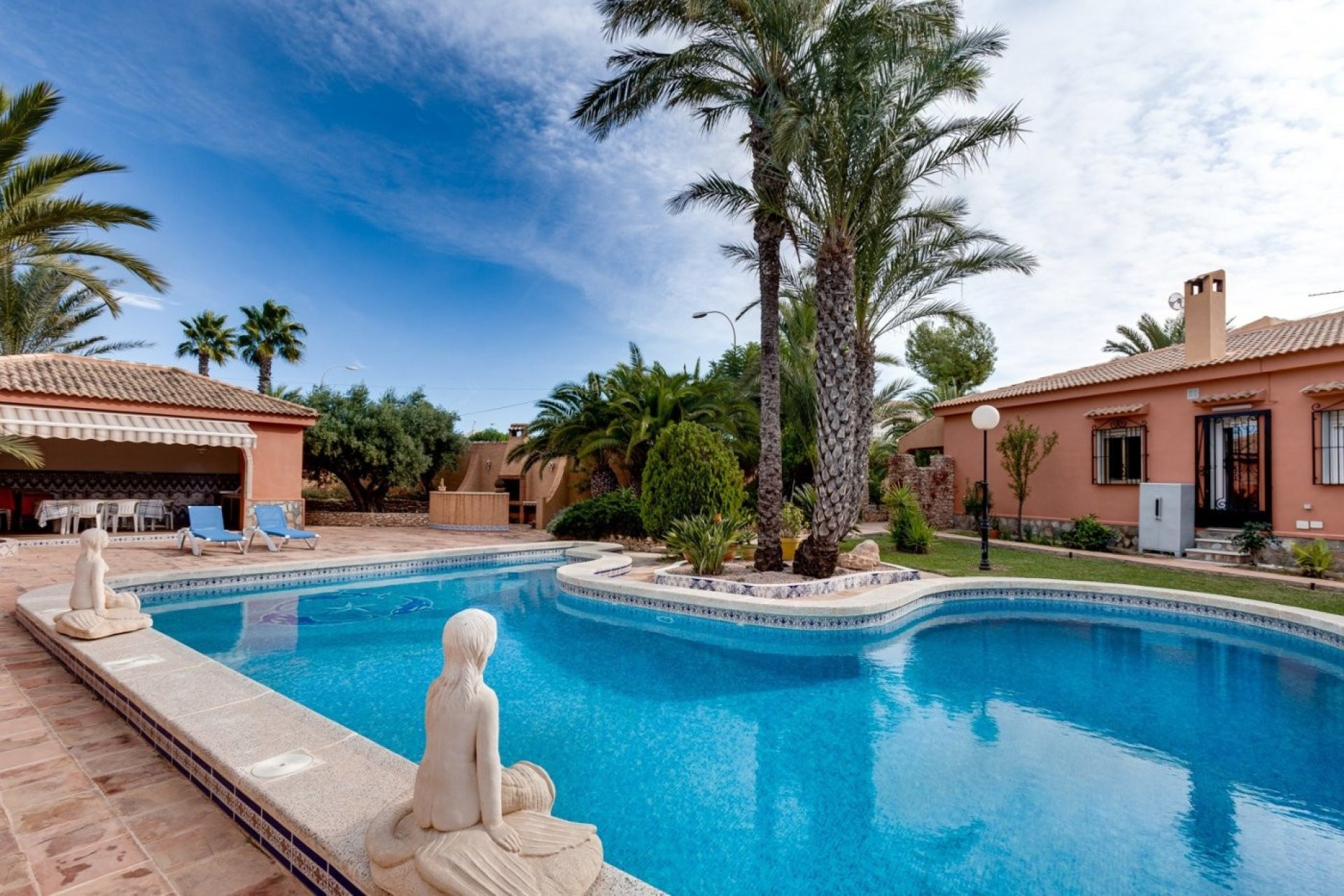 Herverkoop - Villa -
Torrevieja - San Luis