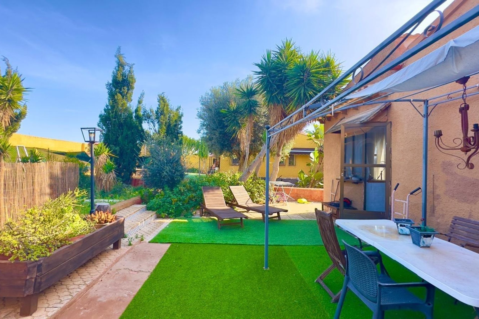 Herverkoop - Villa -
Torrevieja - Torreblanca