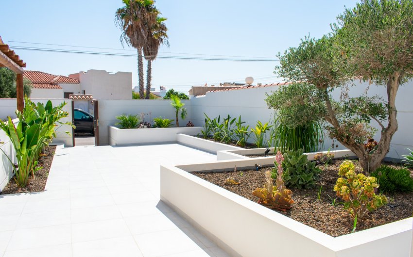 Herverkoop - Villa -
Torrevieja - Torreta Florida