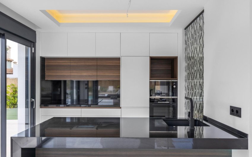 Herverkoop - Villa -
Torrevieja - Torreta Florida