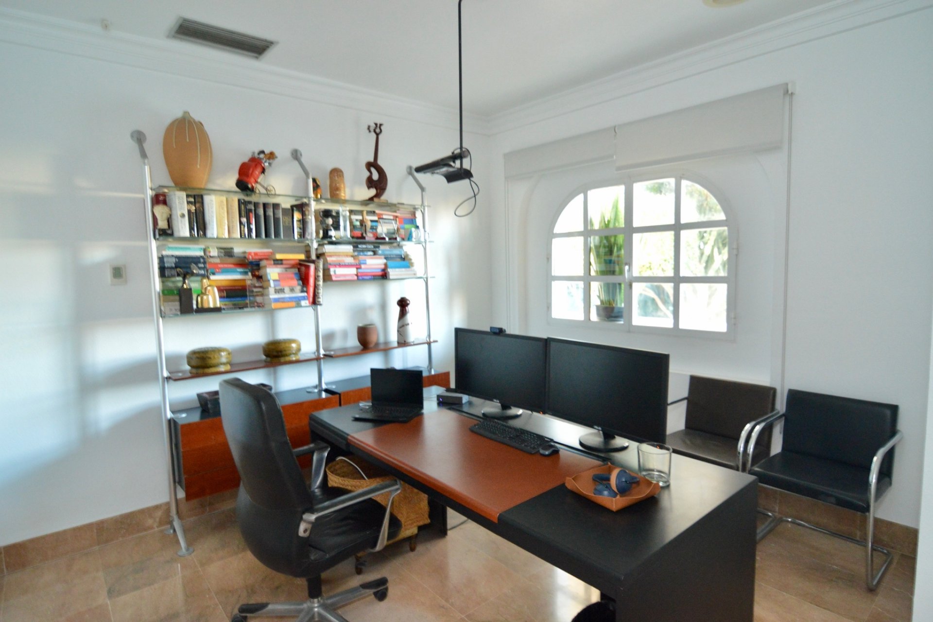 Herverkoop - Villa -
Torrevieja - Torreta