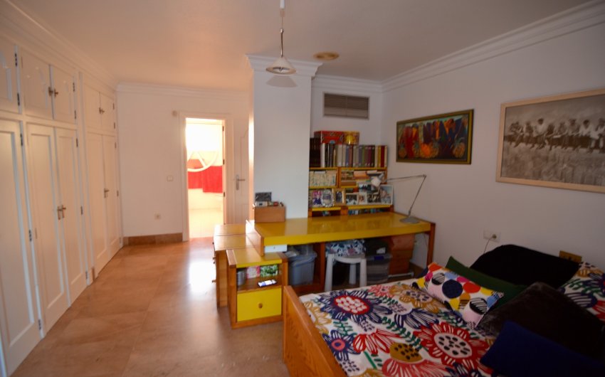 Herverkoop - Villa -
Torrevieja - Torreta