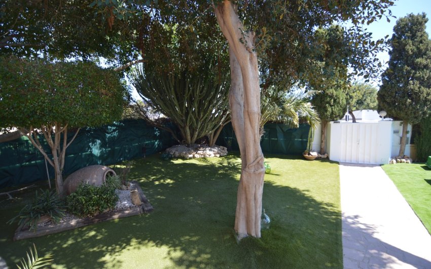 Herverkoop - Villa -
Torrevieja - Torreta