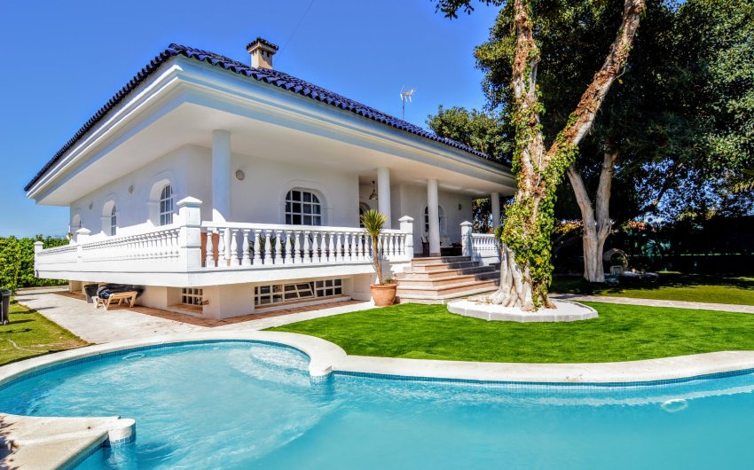 Herverkoop - Villa -
Torrevieja - Torreta