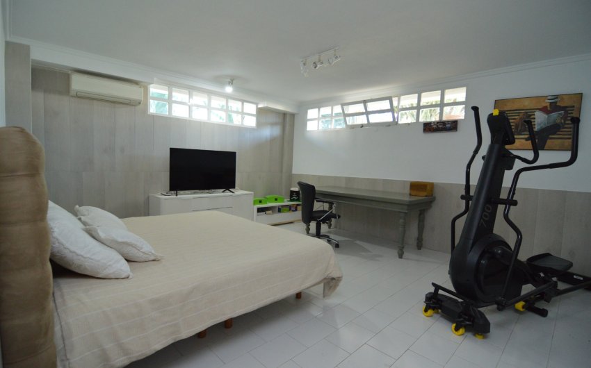 Herverkoop - Villa -
Torrevieja - Torreta