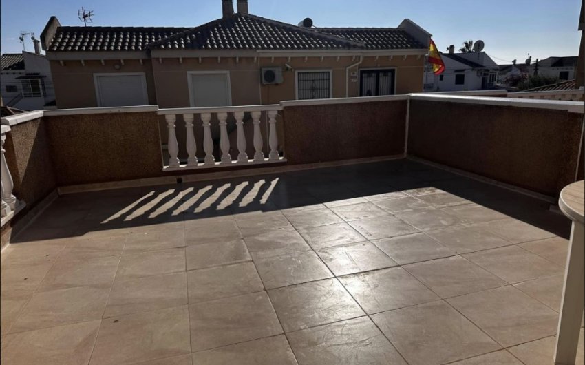 Herverkoop - Villa -
Torrevieja