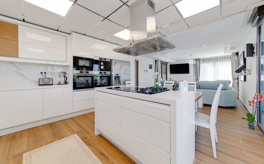 Herverkoop - Villa -
Torrevieja