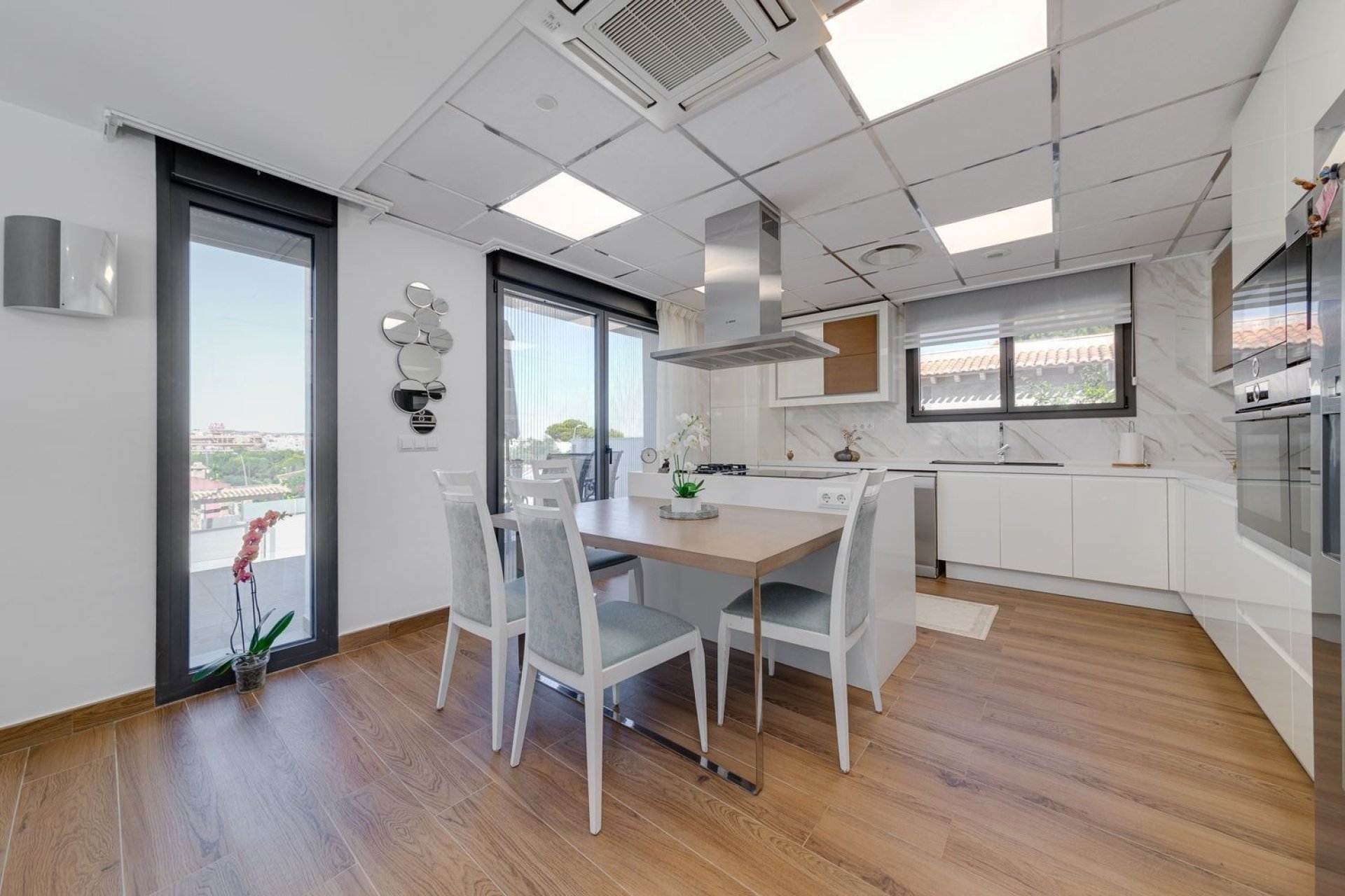 Herverkoop - Villa -
Torrevieja