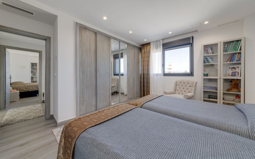 Herverkoop - Villa -
Torrevieja