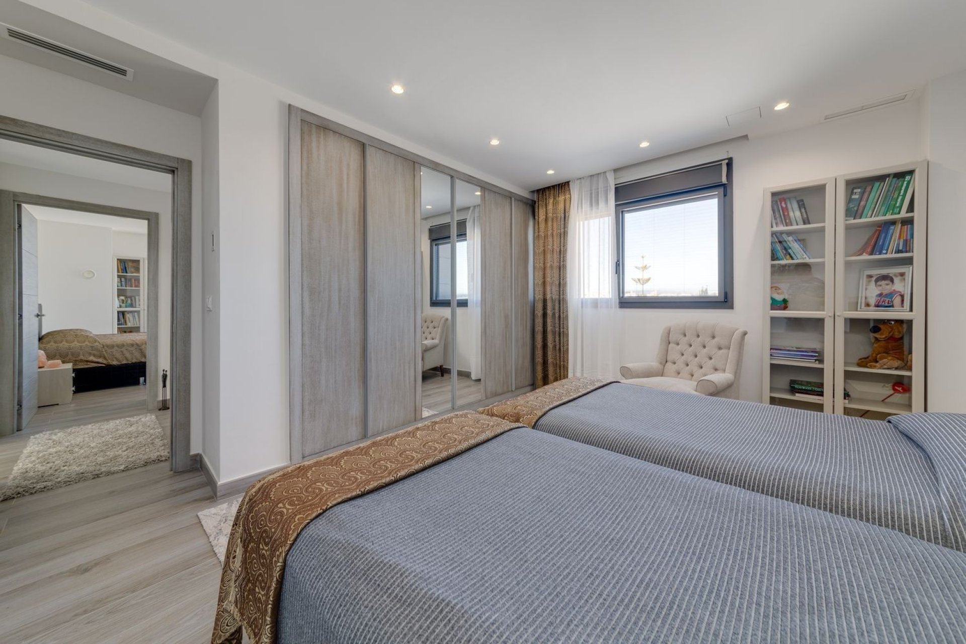 Herverkoop - Villa -
Torrevieja