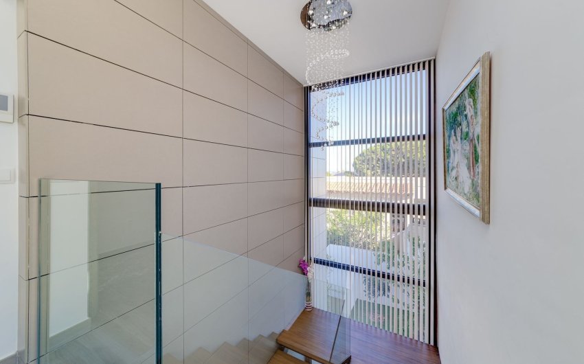 Herverkoop - Villa -
Torrevieja