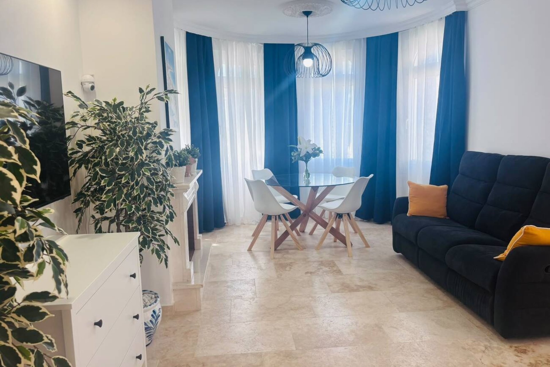 Herverkoop - Villa -
Villamartin - Costa Blanca