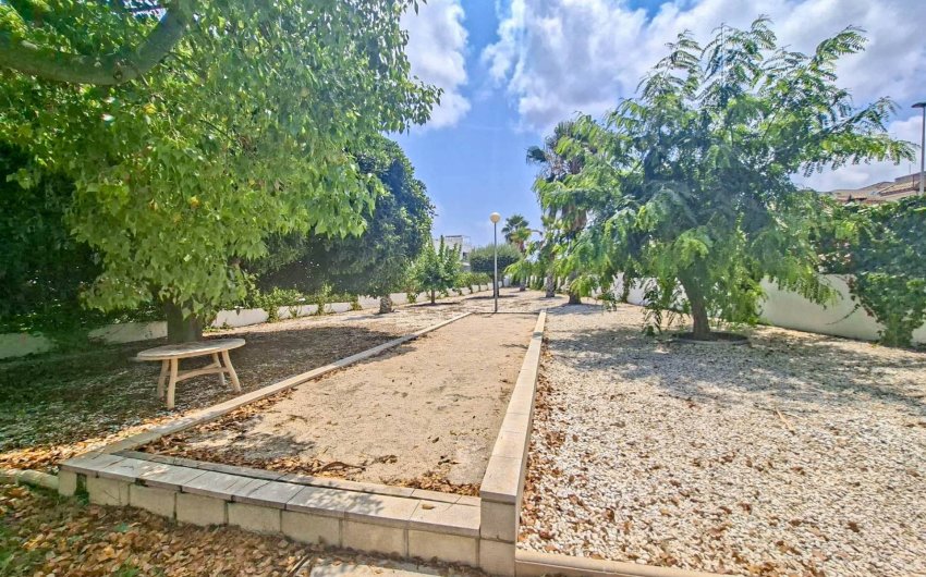 Herverkoop - Villa -
Villamartin - Costa Blanca