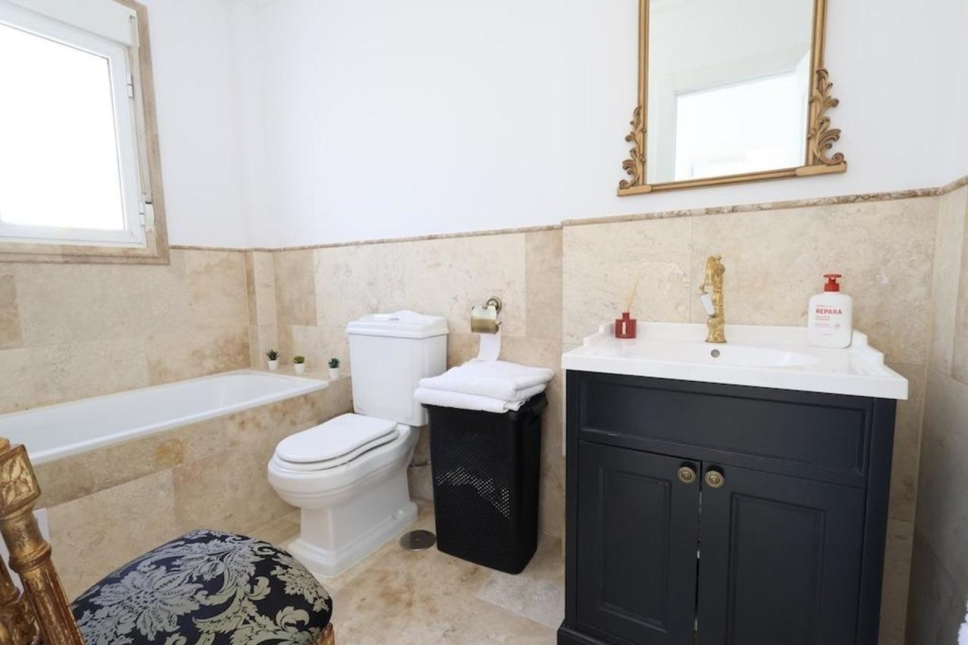Herverkoop - Villa -
Villamartin - Costa Blanca