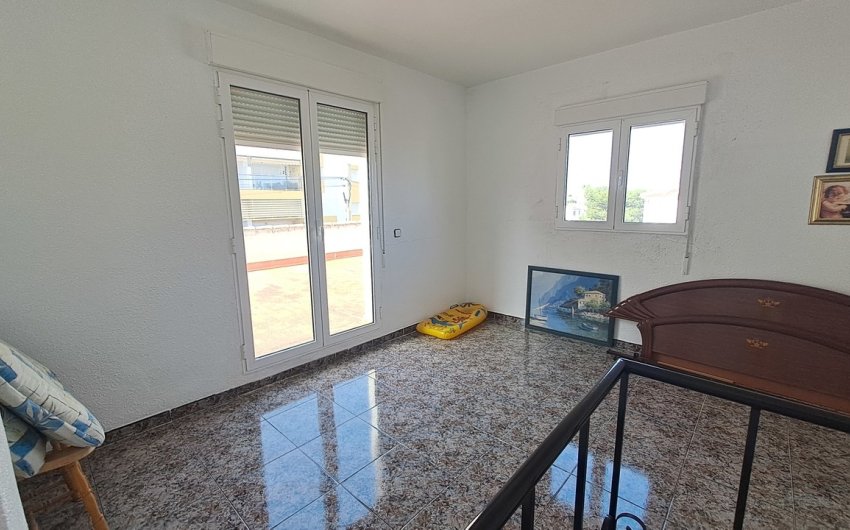 Herverkoop - Villa -
Villamartin - Costa Blanca