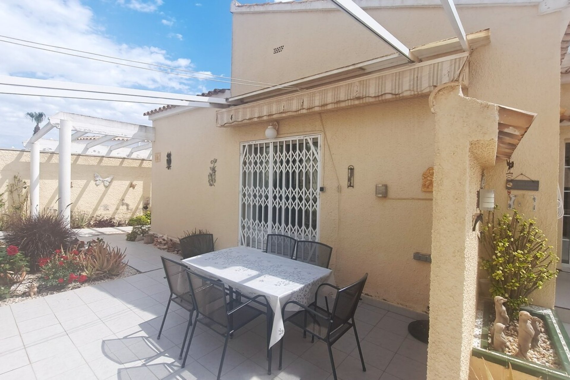 Herverkoop - Villa -
Villamartin - Costa Blanca