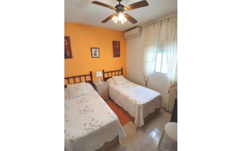 Herverkoop - Villa -
Villamartin - Costa Blanca
