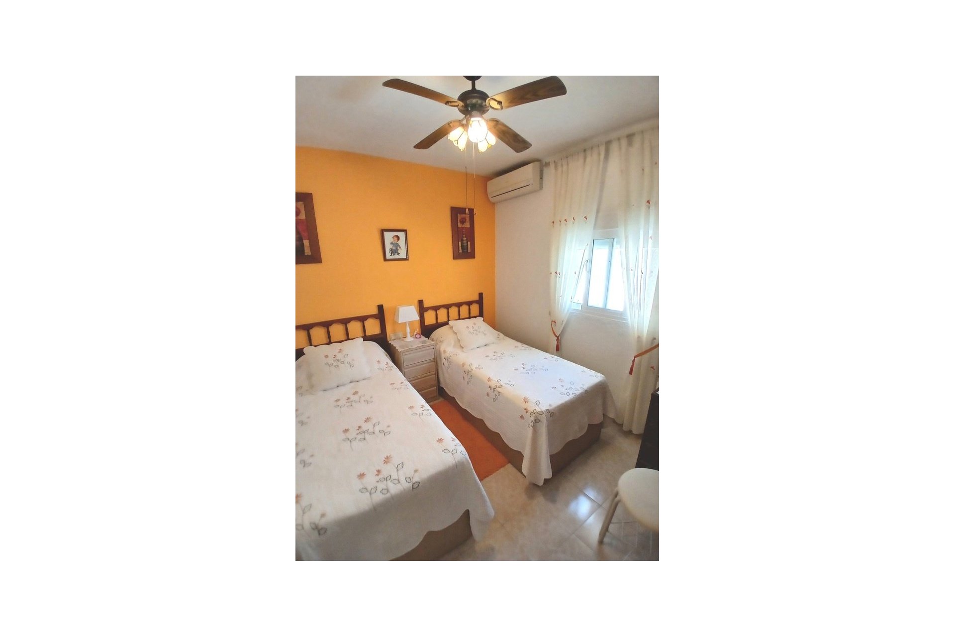 Herverkoop - Villa -
Villamartin - Costa Blanca