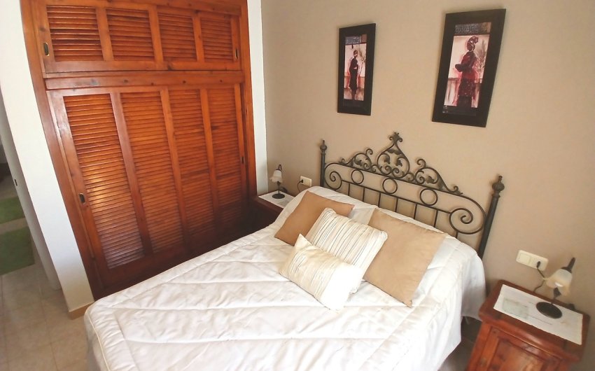 Herverkoop - Villa -
Villamartin - Costa Blanca