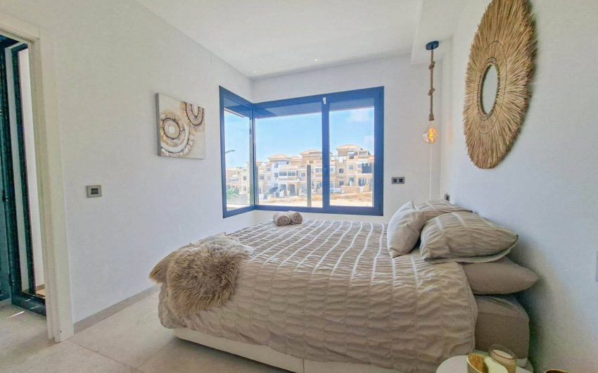 Herverkoop - Villa -
Villamartin - Costa Blanca