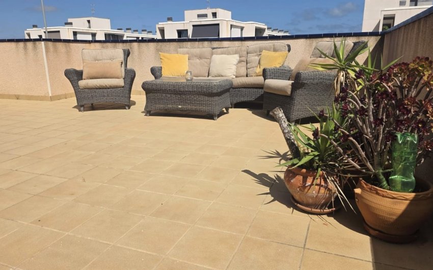 Herverkoop - Villa -
Villamartin - Costa Blanca