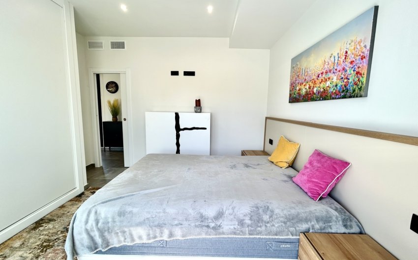 Herverkoop - Villa -
Villamartin - Costa Blanca