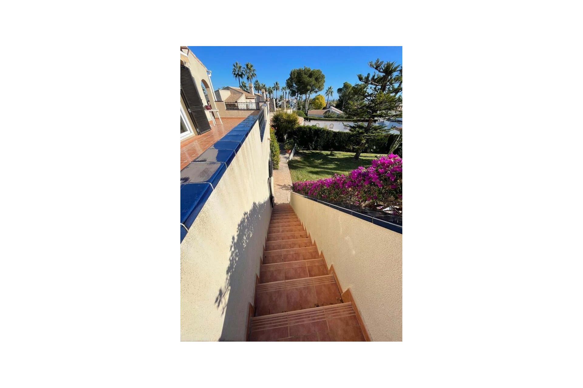 Herverkoop - Villa -
Villamartin - Costa Blanca