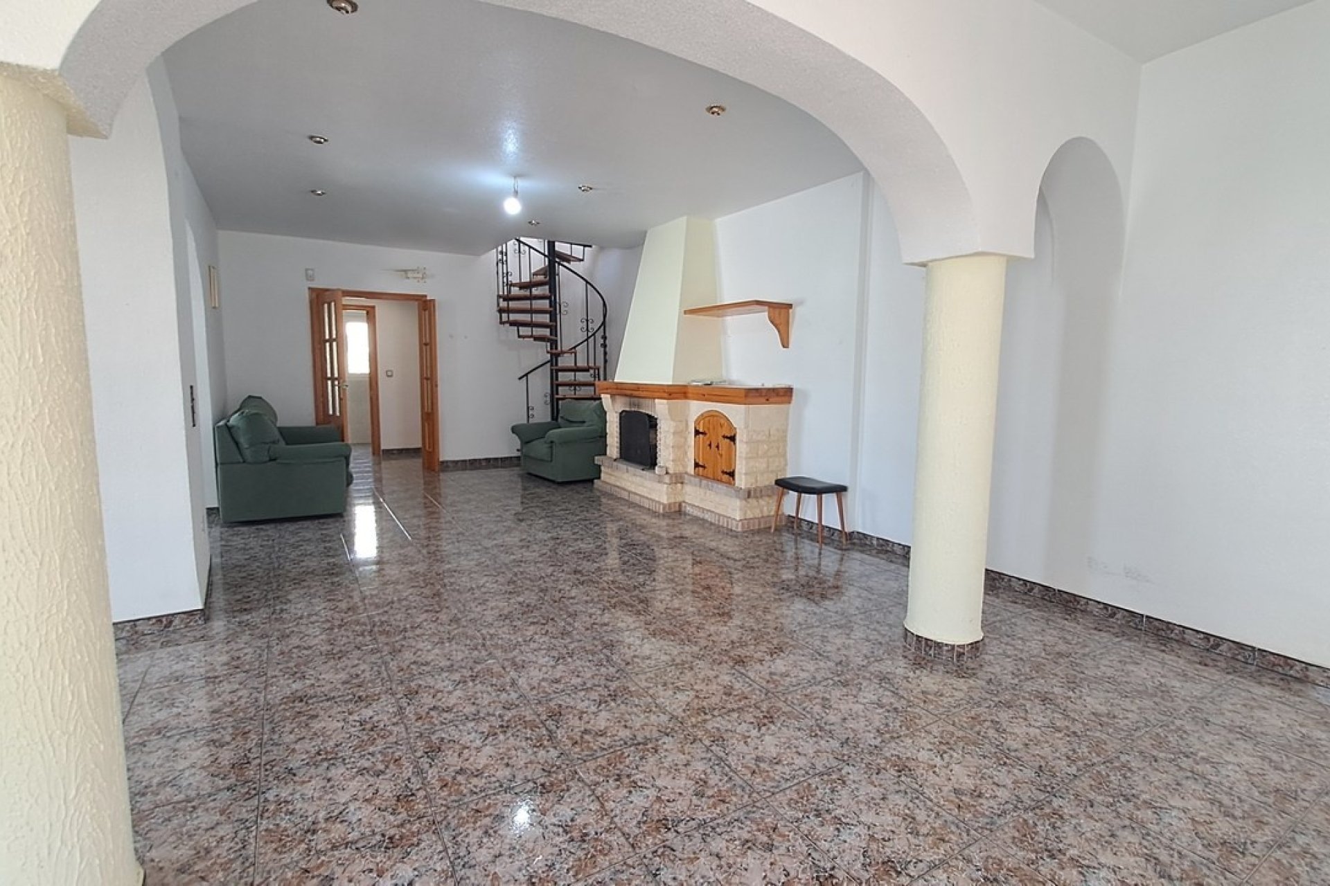 Herverkoop - Villa -
Villamartin - Costa Blanca