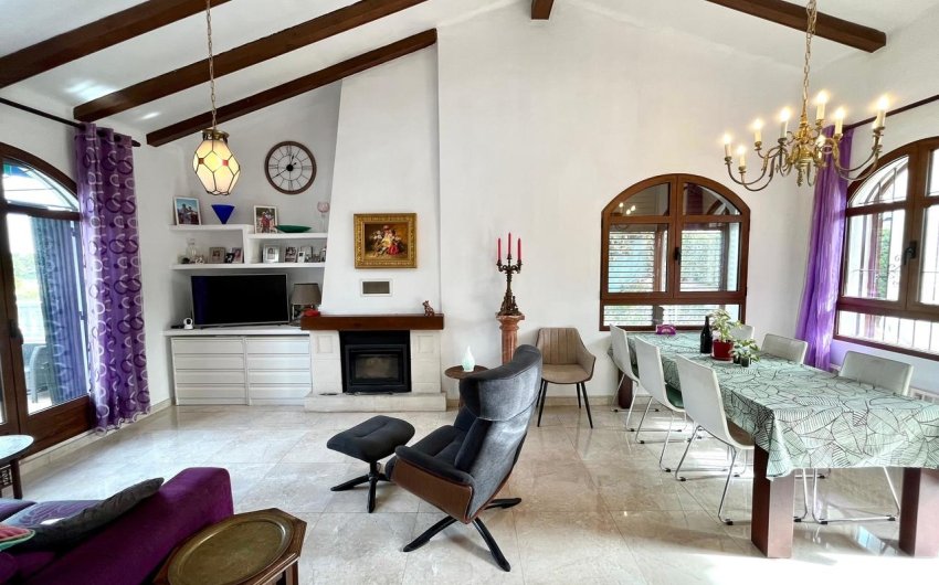 Herverkoop - Villa -
Villamartin - Costa Blanca