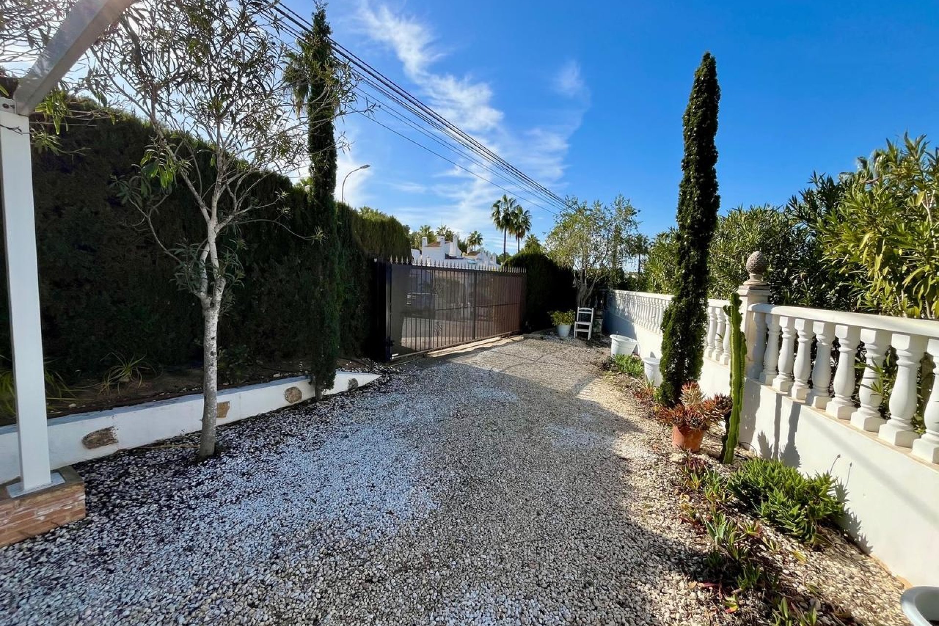 Herverkoop - Villa -
Villamartin - Costa Blanca
