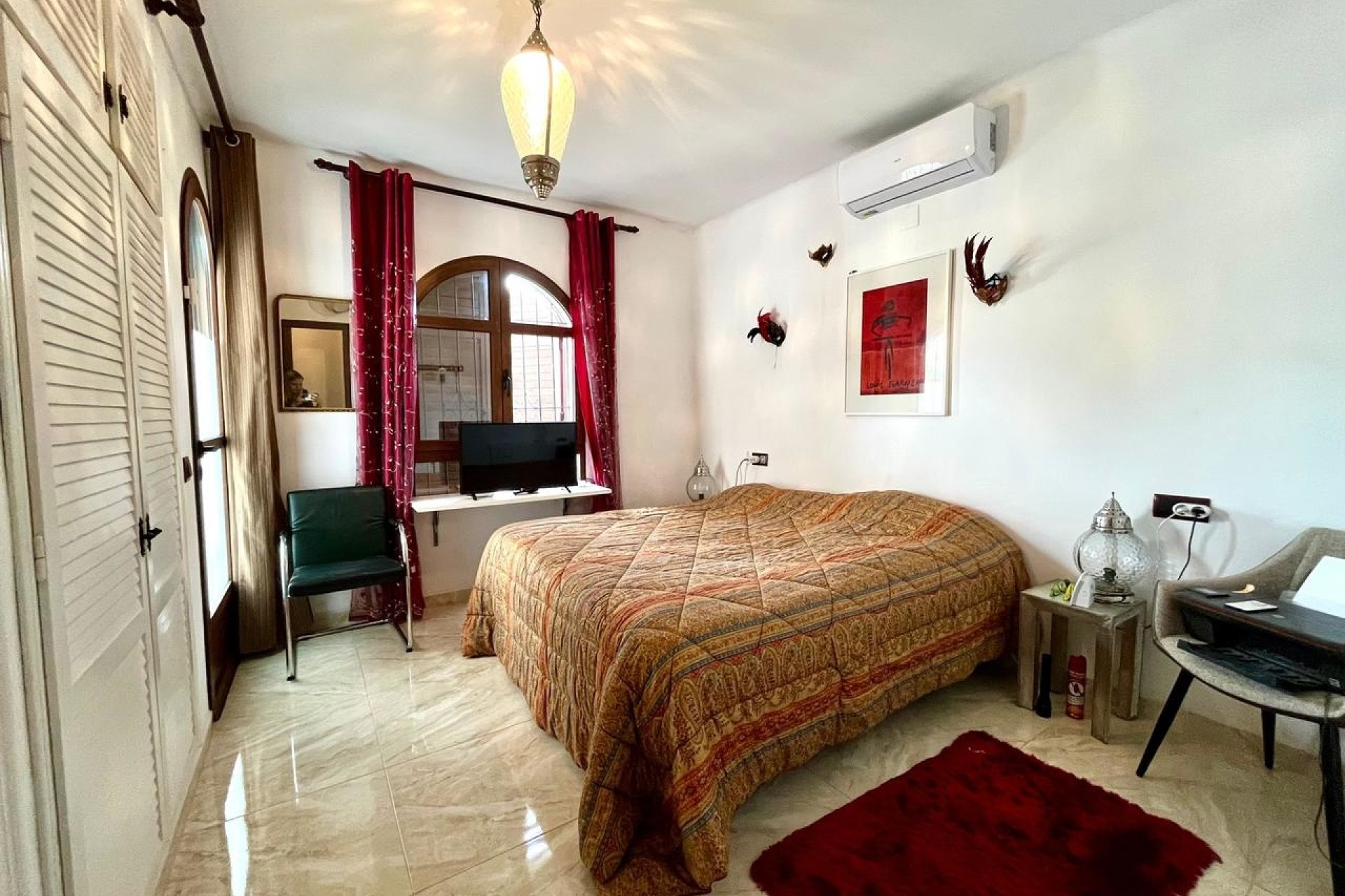 Herverkoop - Villa -
Villamartin - Costa Blanca