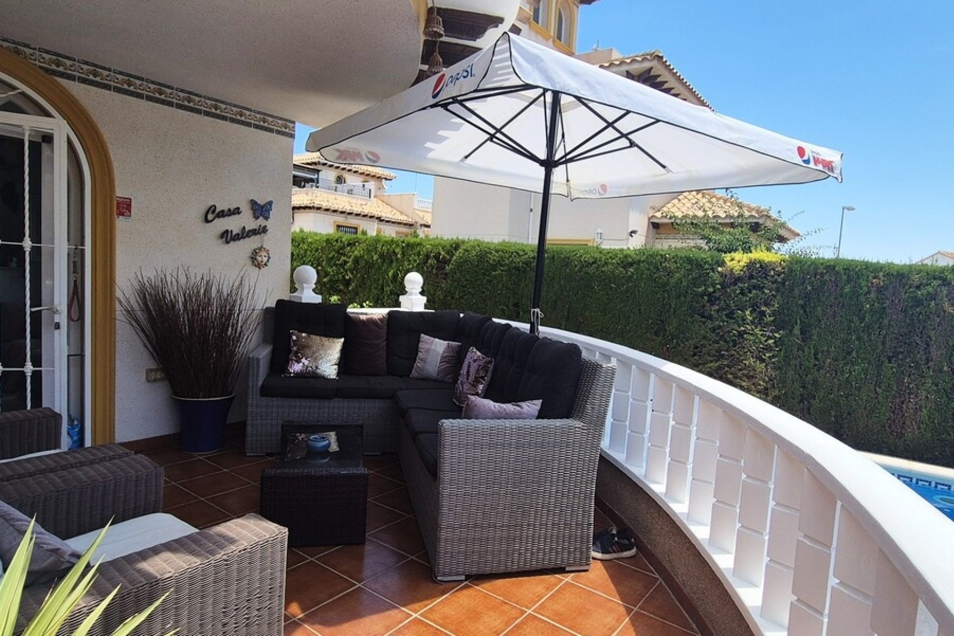 Herverkoop - Villa -
Villamartin - Costa Blanca