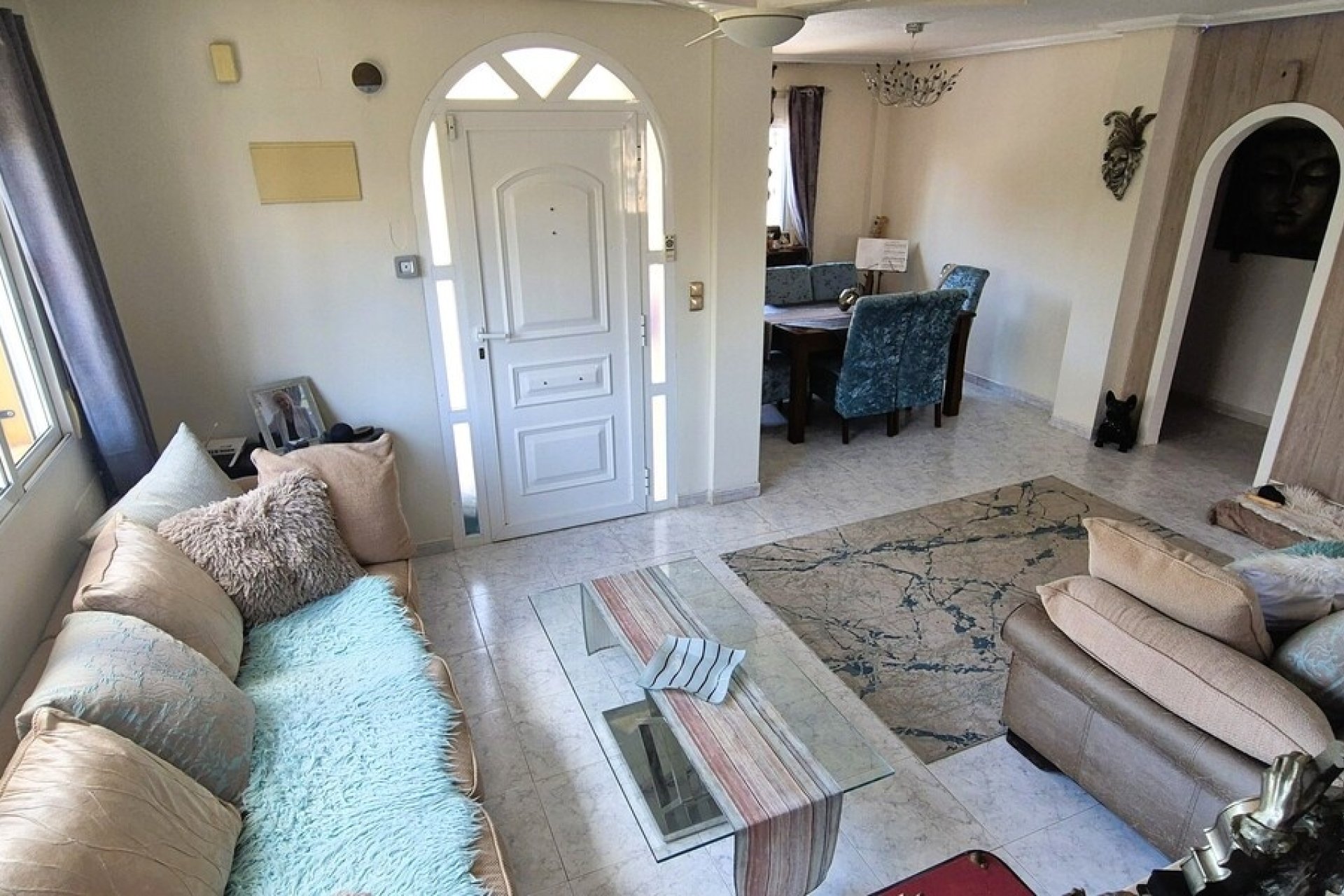 Herverkoop - Villa -
Villamartin - Costa Blanca