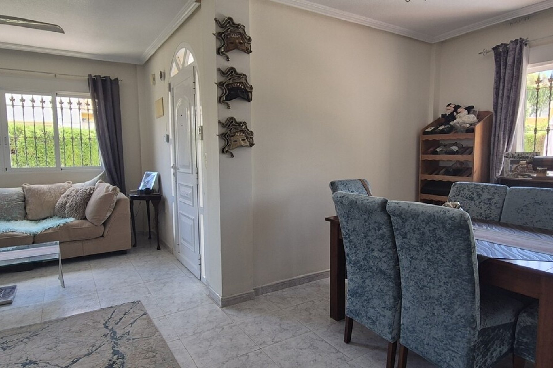 Herverkoop - Villa -
Villamartin - Costa Blanca