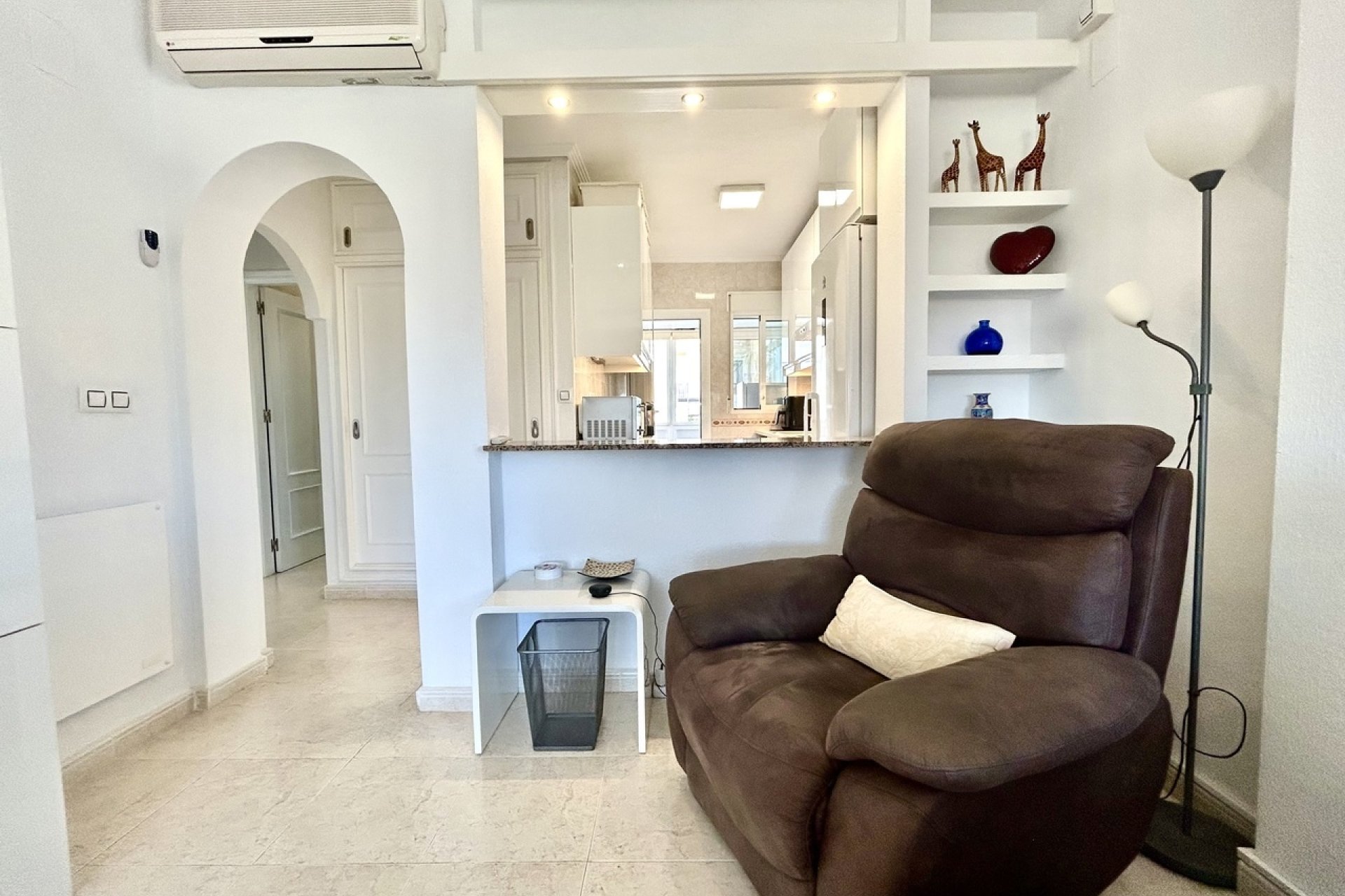 Herverkoop - Villa -
Villamartin - Costa Blanca
