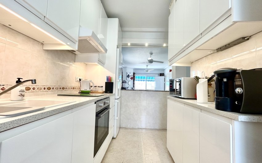 Herverkoop - Villa -
Villamartin - Costa Blanca